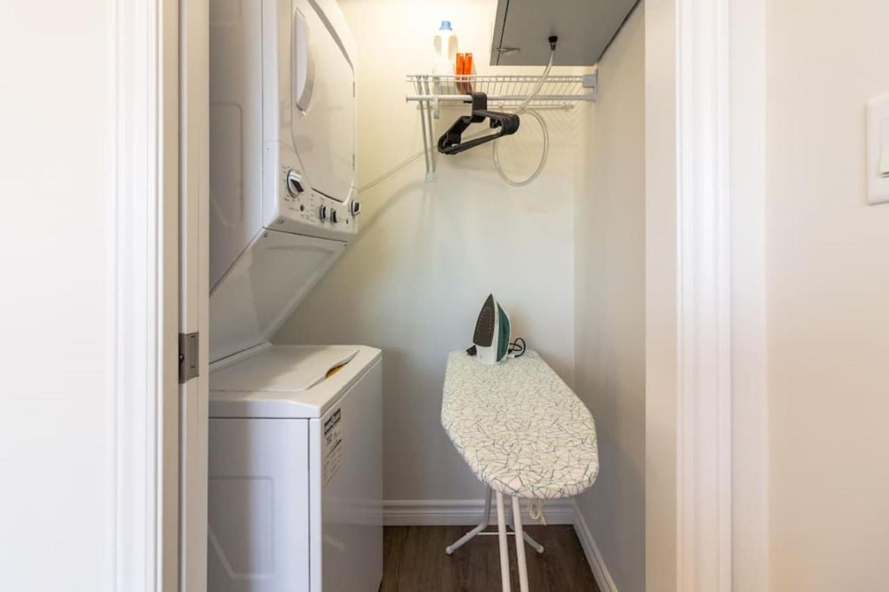 Newly Renovated Modern Condo Near Hospital, Unb Patio & Parking Coffee Saint John Kültér fotó